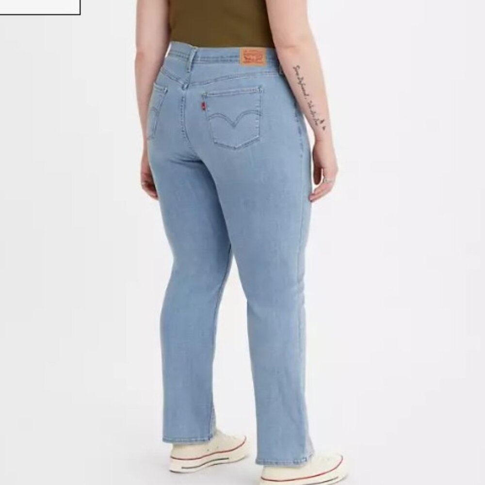 Levi's Classic Bootcut Women's Jeans Size 20W Plus Size Light Wash NWT